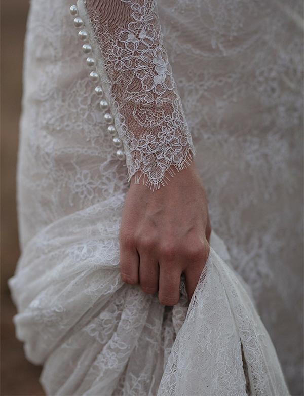 Rustic Sheath Long Sleeves Wedding Dress With Lace Beading Vintage Beach Bridal Dress W1003