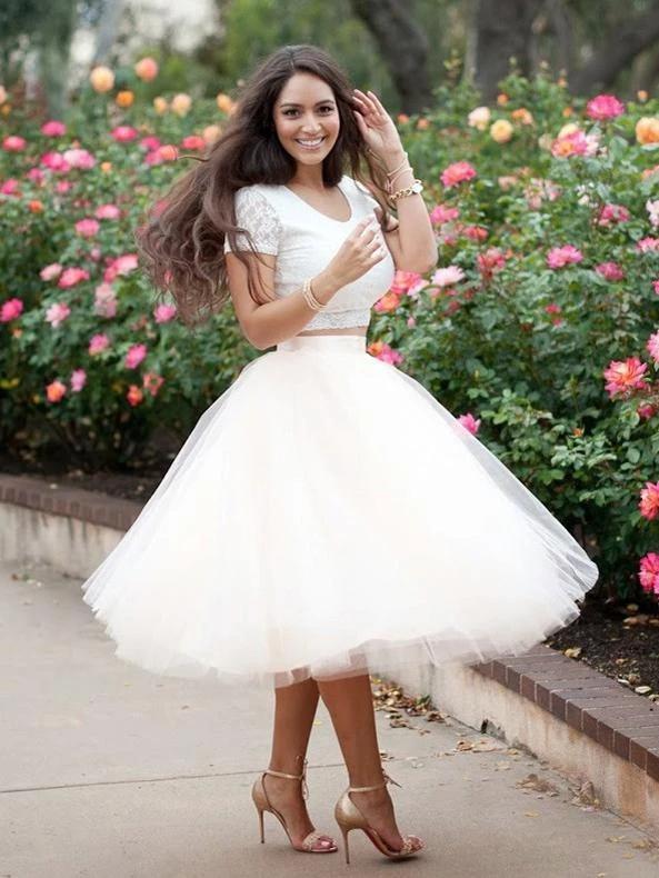 Simple Two Pieces Round Neck Ivory Short Prom Dress with Lace Homecoming Dresses H1155