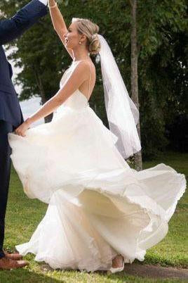Simple V Neckline Spaghetti Strap Backless Ivory A Line Cheap Beach Wedding Dresses W1015