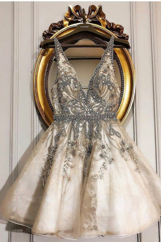 Spaghetti Straps Tulle Beads Deep V Neck Homecoming Dresses V Back Short Prom Dress H1166