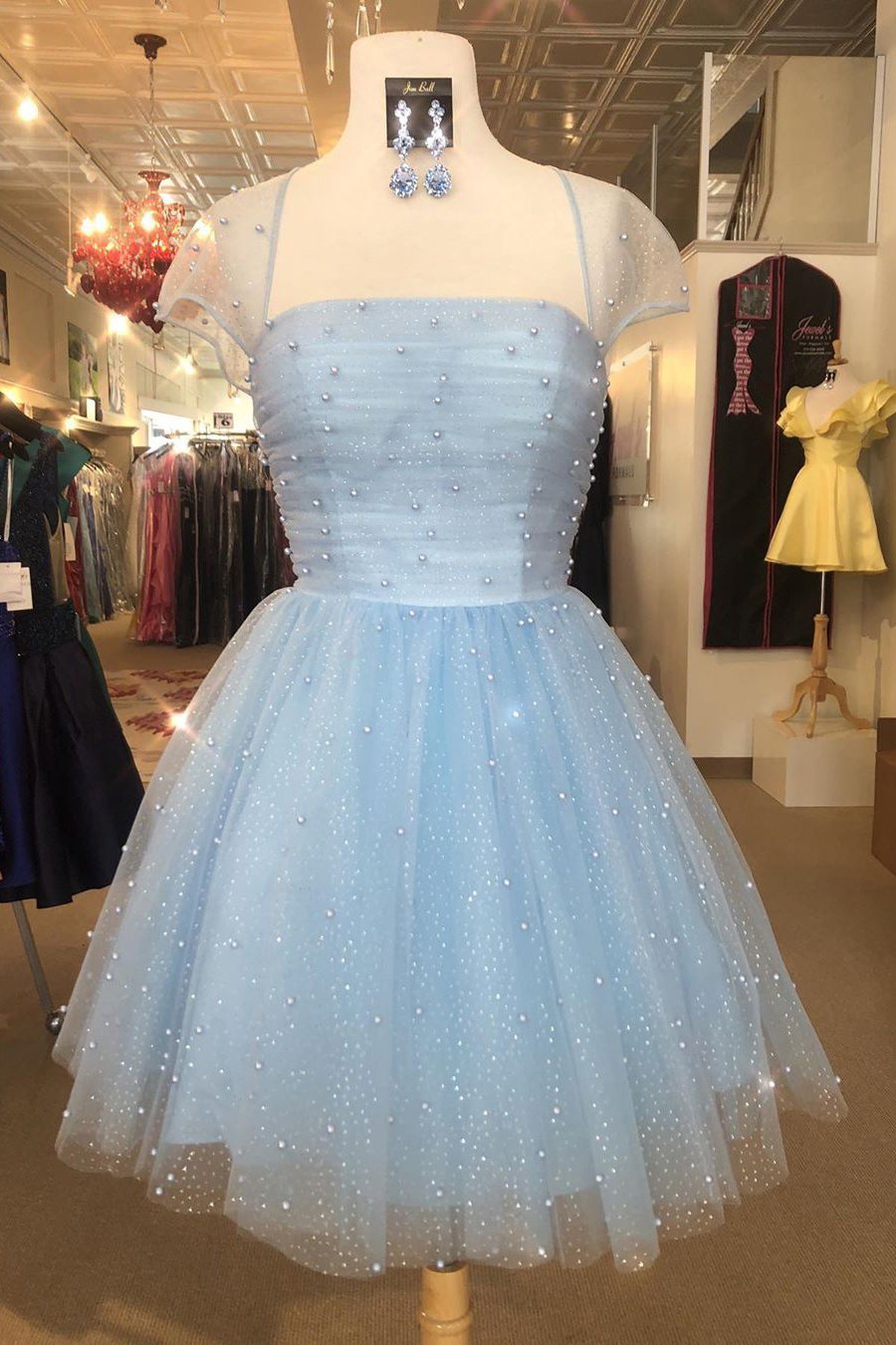 Sparkle Beaded Cap Sleeves Light Sky Blue Tulle Homecoming Dress Sweet 16 Dresses H1206