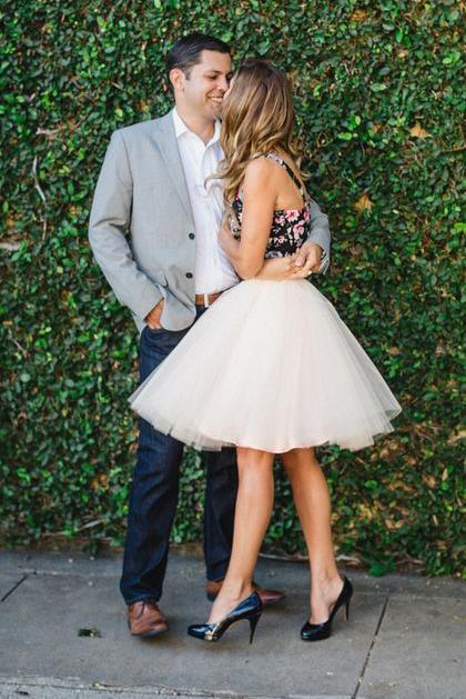 Two Pieces Spaghetti Straps Satin Floral V Neck Spaghetti Straps Homecoming Dresses H1182