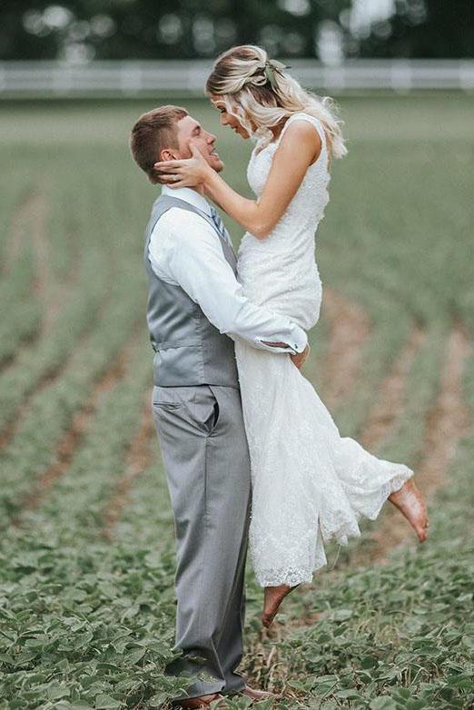 Unique V Neck Backless Lace Appliques Sweetheart Wedding Dress With Appliques PW995