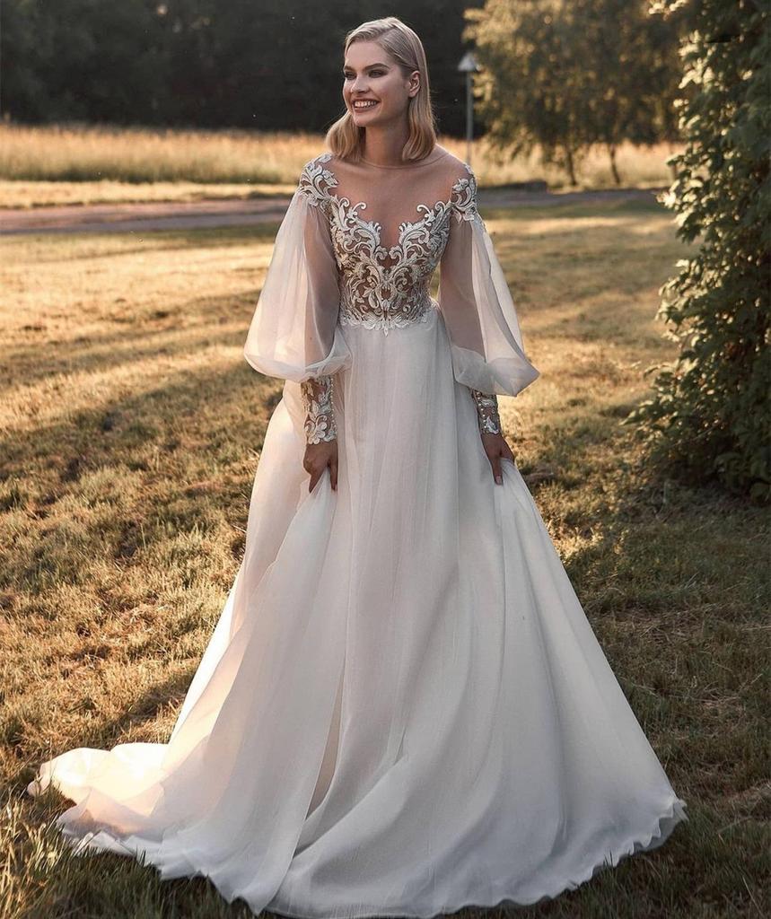 A-Line Long Sleeve Lace Appliques Tulle Wedding Dresses