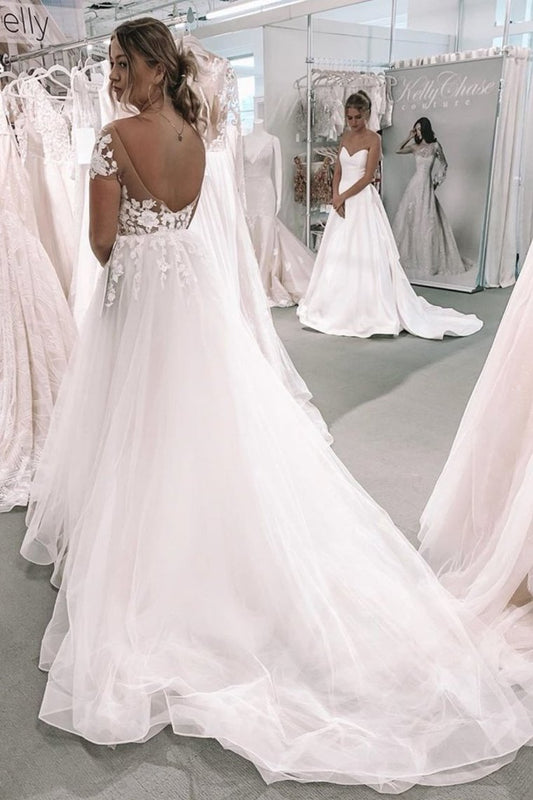 Elegant Ball Gown Ivory Tulle Wedding Dresses With Appliques Wedding SRSPTHY1X6A