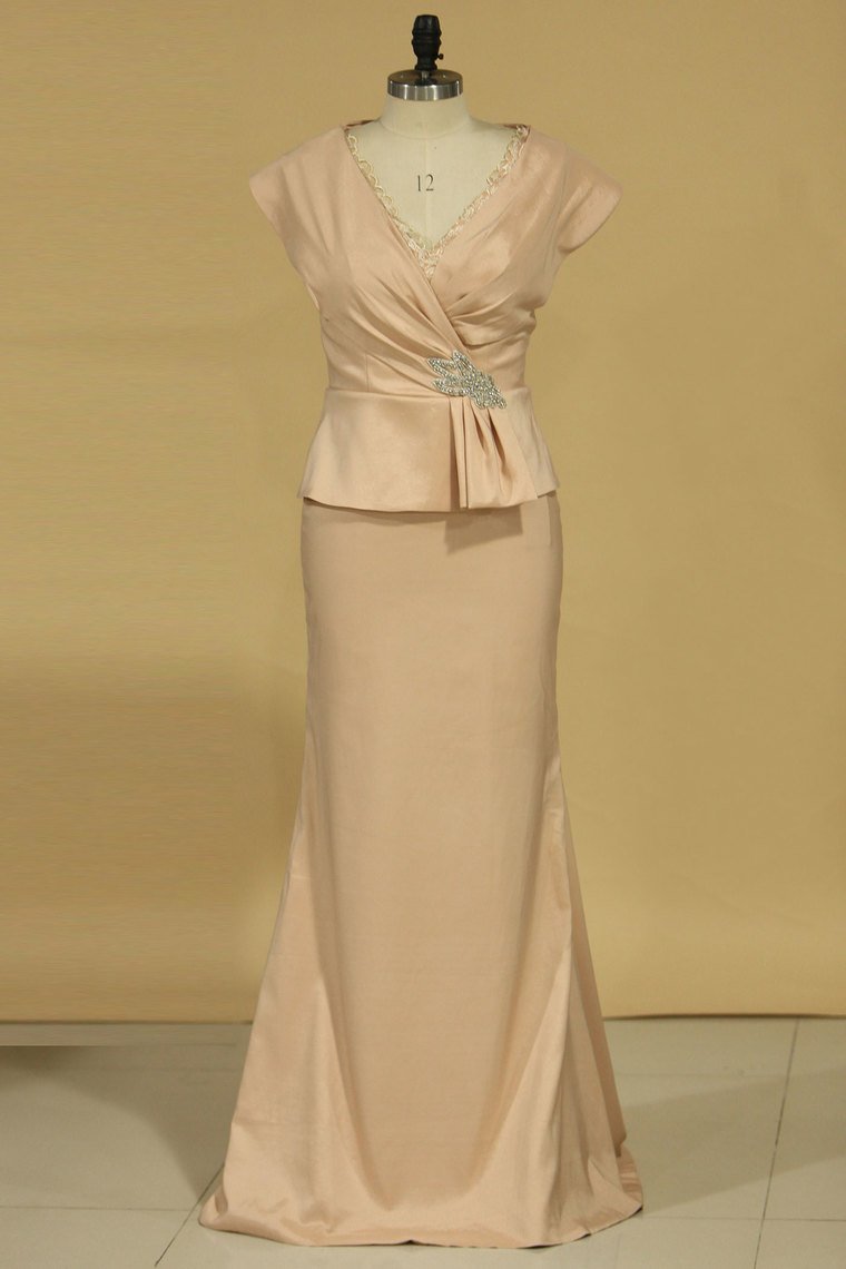 2024 Sheath Mother Of The Bride Dresses V Neck Chiffon With Beading