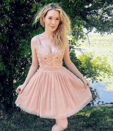 Homecoming Dresses Cocktail Tatum V-Neck A-Line Short With Appliques Sexy Dress CD1097