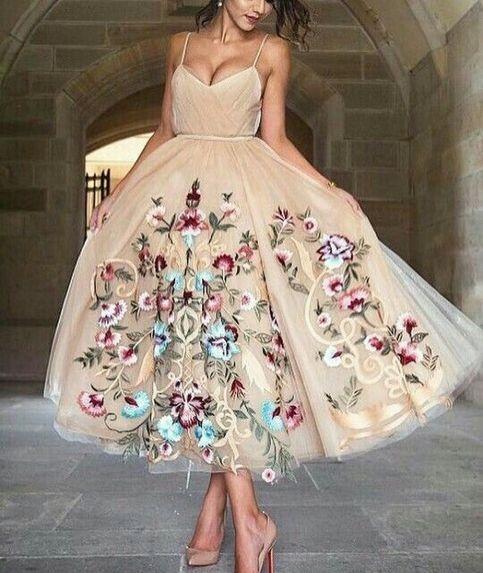 Champagne Tulle Dress Spaghetti Knee Length Appliques 3D Butterfly Cocktail Janessa Homecoming Dresses Dress CD1532