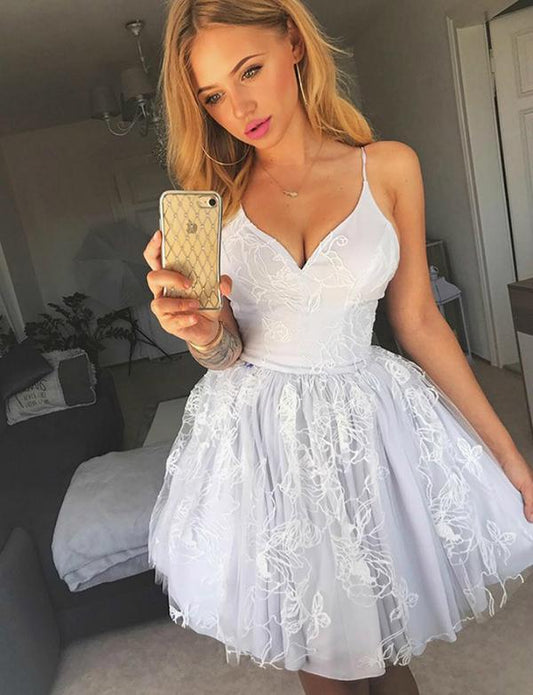 A-Line Marlene Homecoming Dresses Cocktail Spaghetti Straps Short Tulle Dress With Appliques CD548