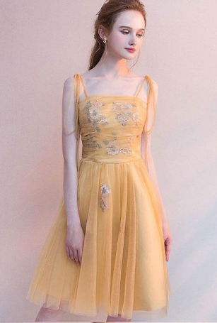 Simple Yellow Tulle Homecoming Dresses Naima Short Yellow CD787