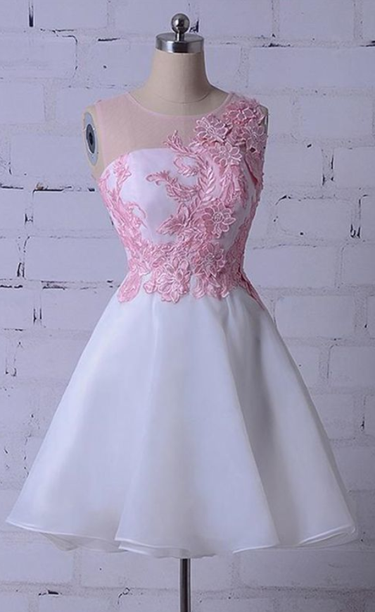 Beautiful Cute Round Neck Cadence Cocktail Homecoming Dresses Lace Sleeveless Appliques Dress CD934