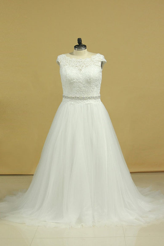2024 Plus Size Wedding Dresses A-Line Bateau Court Train V-Back Tulle
