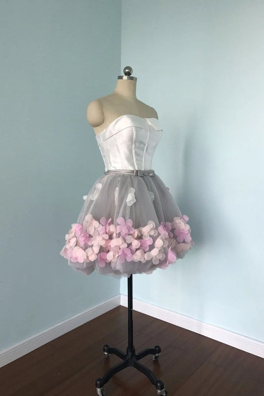 Cute Gray Strapless Tulle Homecoming Dresses with Flowers Short Sweet 16 Dresses SRS14971