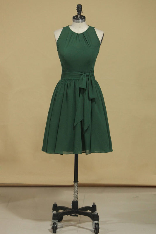 2024 Scoop Bridesmaid Dresses A Line Chiffon Short/Mini