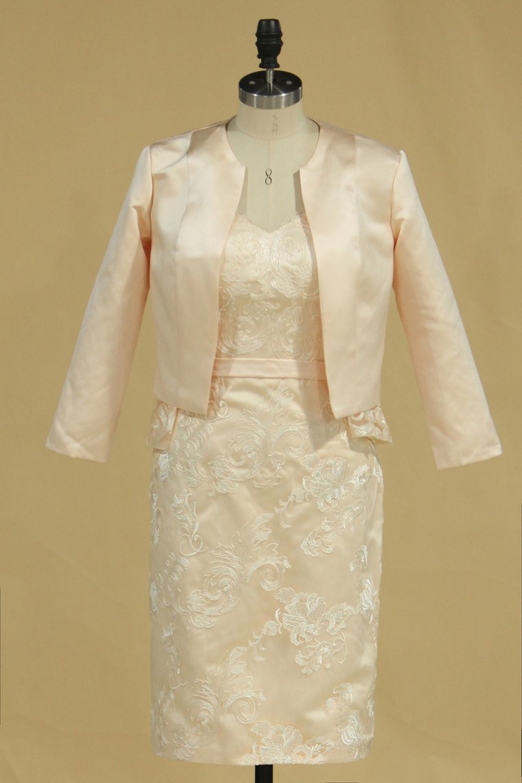 2024 New Arrival V Neck Mother Of The Bride Dresses Sheath Satin With Applique