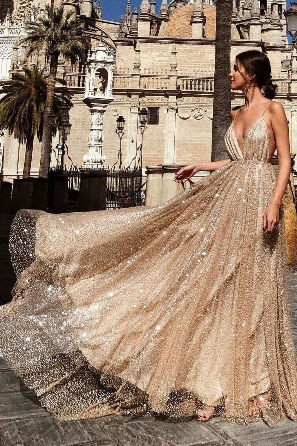 Sexy A line Deep V Neck Spaghetti Straps Backless Prom Dresses Sequins Long Party Dress RS353