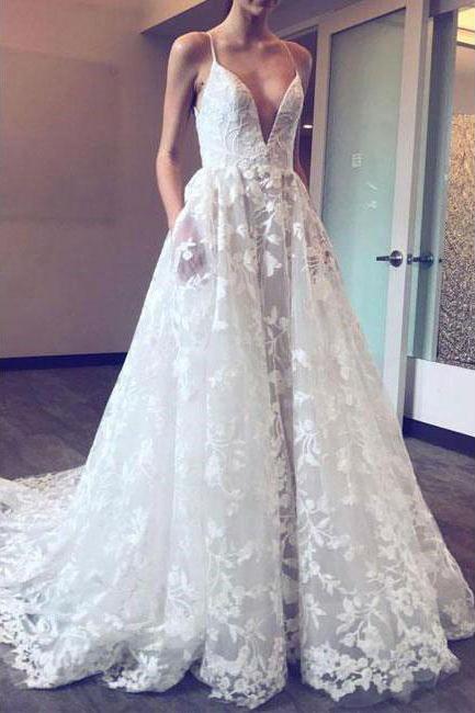 A Line Deep V Neck Lace Appliques Ball Gown Spaghetti Straps Wedding Dress with Pockets RS727