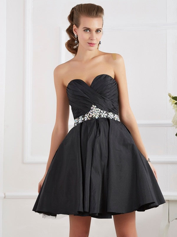 A-Line/Princess Sweetheart Sleeveless Beading Cameron Homecoming Dresses Short Taffeta