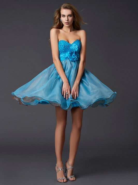 A-Line/Princess Sweetheart Sleeveless Ayla Homecoming Dresses Lace Short Taffeta