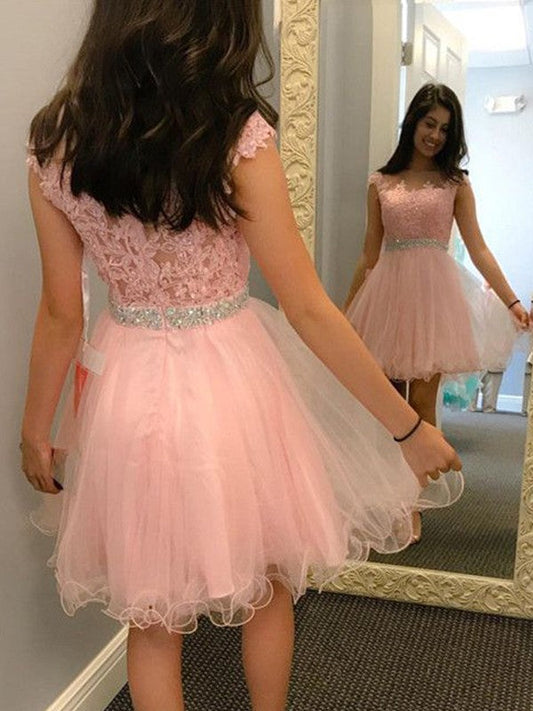 A-Line/Princess Sleeveless Bateau Tulle Beading Applique Short/Mini Dresses Riya Homecoming Dresses