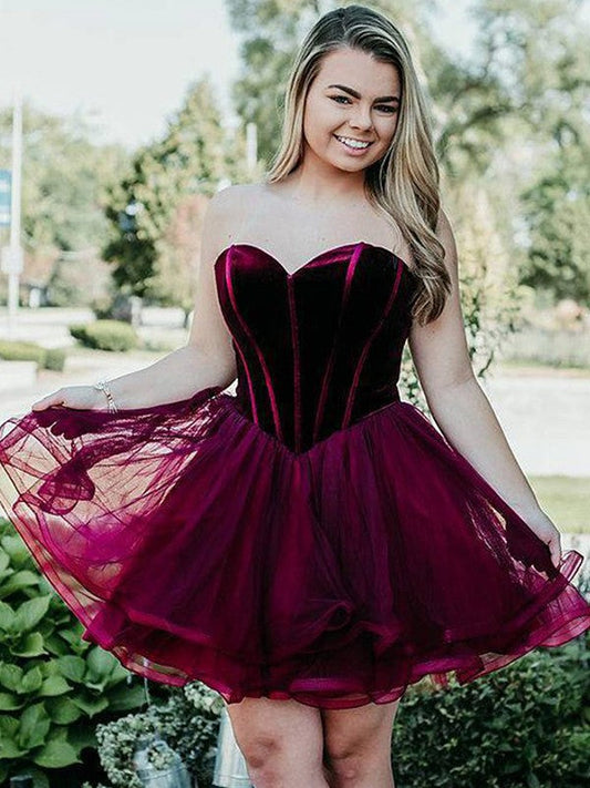 A-Line/Princess Lana Homecoming Dresses Ruffles Sweetheart Organza Sleeveless Short/Mini Dresses