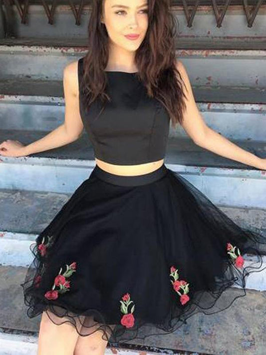 A-Line/Princess Danika Homecoming Dresses Organza Scoop Sleeveless Embroidery Short/Mini