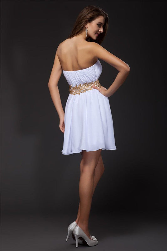 A-Line/Princess Strapless Sleeveless Beading Short Homecoming Dresses Cocktail Kiana Chiffon Dresses