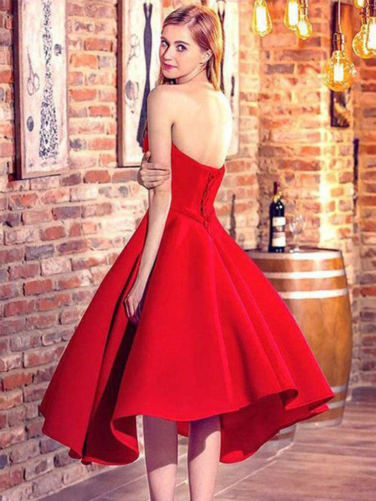 A-Line/Princess Sleeveless Jennifer Satin Homecoming Dresses Sweetheart Short/Mini Dresses