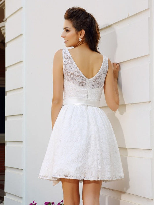 A-Line/Princess Scoop Sash/Ribbon/Belt Sleeveless Short Cocktail Homecoming Dresses Lace Amanda Dresses