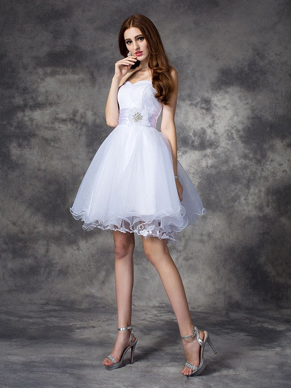 A-Line/Princess Sweetheart Ruffles Sleeveless Danika Homecoming Dresses Short Organza Dresses