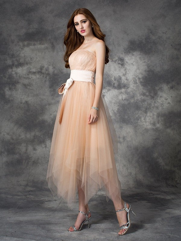 A-Line/Princess Strapless Bowknot Sleeveless Homecoming Dresses Satin Miriam Long Elastic Woven Dresses