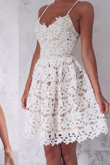 A-Line Spaghetti Straps Lace up Ivory Lace Short Sleeveless Sweet 16 Cocktail Dress RS744