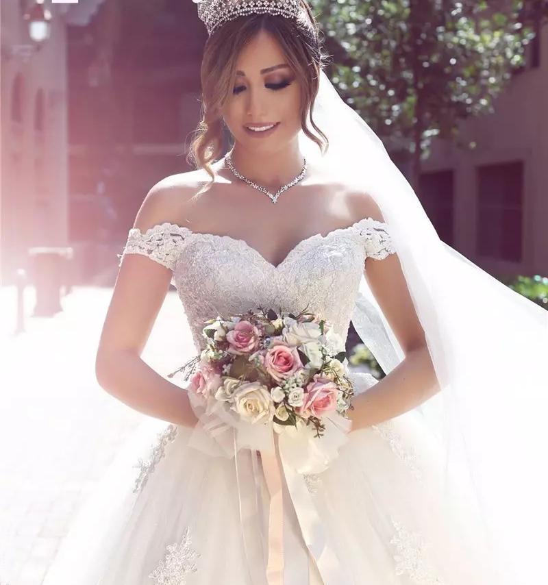 Sexy Ball Gown Off the Shoulder Sweetheart Ivory Tulle Lace Appliques Wedding Dresses RS23
